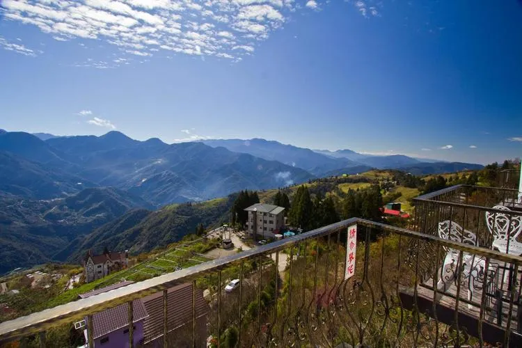 六 重 溪 千 霞 園 溫泉 民宿2